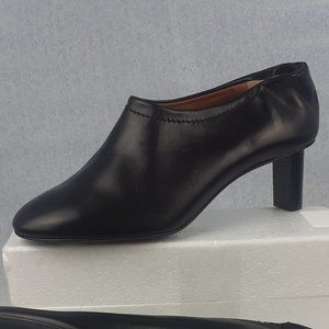 Black Pumps JOSEPH 100% Lamb Leather Pumps Cylinder 2" Low heel 39/8us BRAND NEW